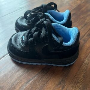 Toddler Nike Air Force 1 University Black and Blue- like new size 4